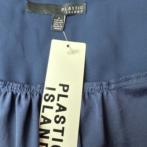 PLASTIC ISLAND Navy Lightweight Dress NWT | Size Small (2/4) - Picture 10 of 12